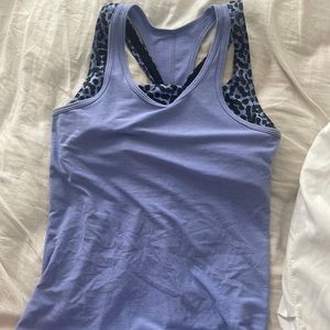 Lululemon tank top with built in sports bra